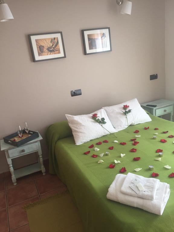 Hotel Restaurante Vinas Viejas Fuentes de Ayódar Εξωτερικό φωτογραφία