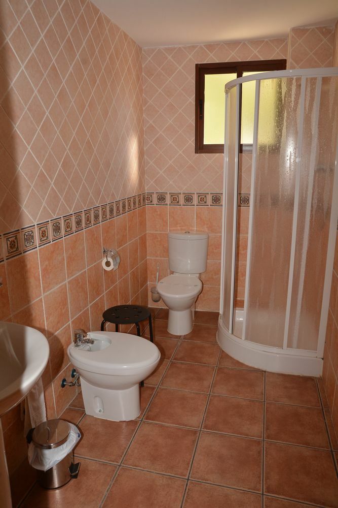 Hotel Restaurante Vinas Viejas Fuentes de Ayódar Εξωτερικό φωτογραφία
